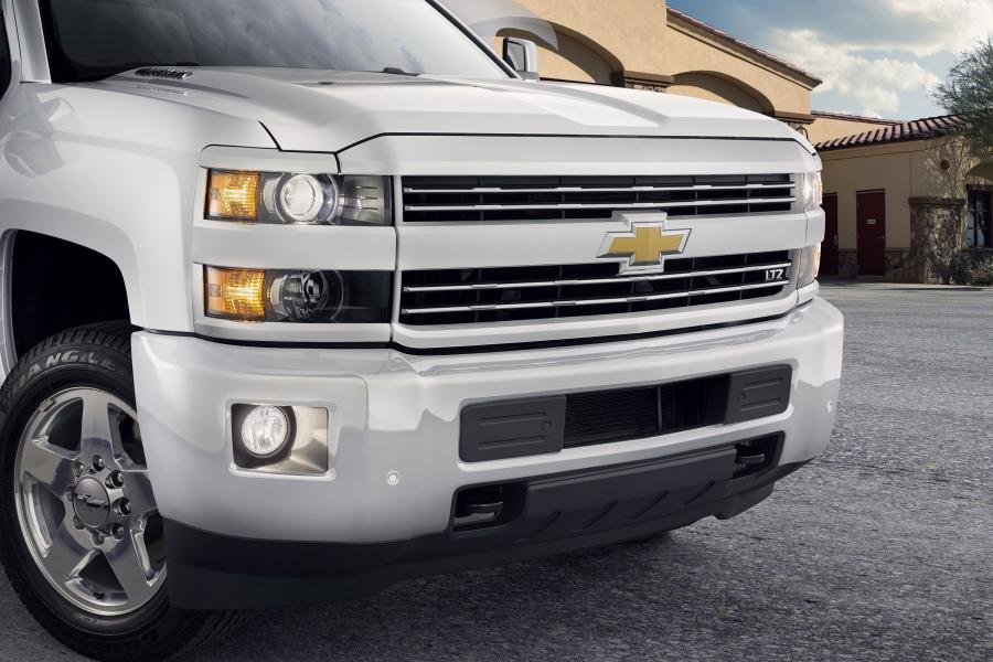  Chevrolet Silverado 2500 HD Custom Sport 2015 года  (фото 3 из 6)